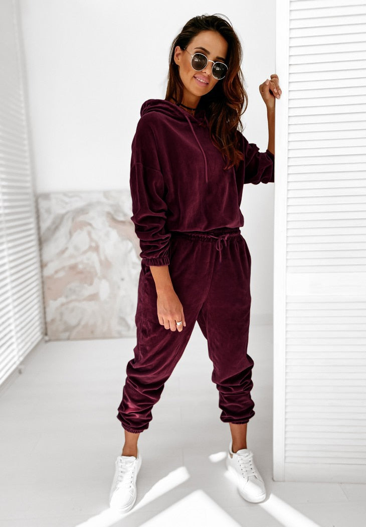 Velour Two Piece Sets Women Tracksuit Velvet Pant Sets Woman  Solid Top and Pants Suit Fashion Streewear Conjuntos De Mujer 2021