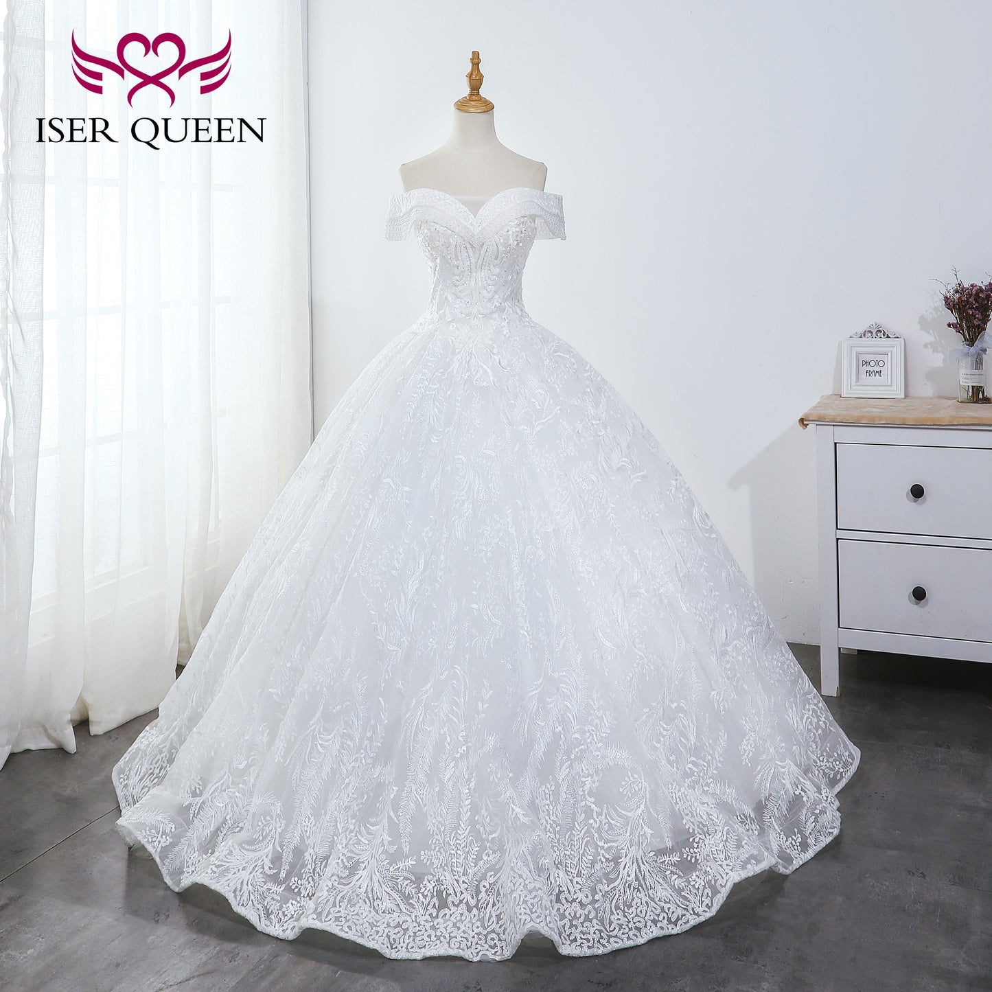 Cap Sleeves Beading Sequined Pearls Ball Gown Wedding Dresses Princess Stylish Lace up Off White Vestido De Novia WX0043