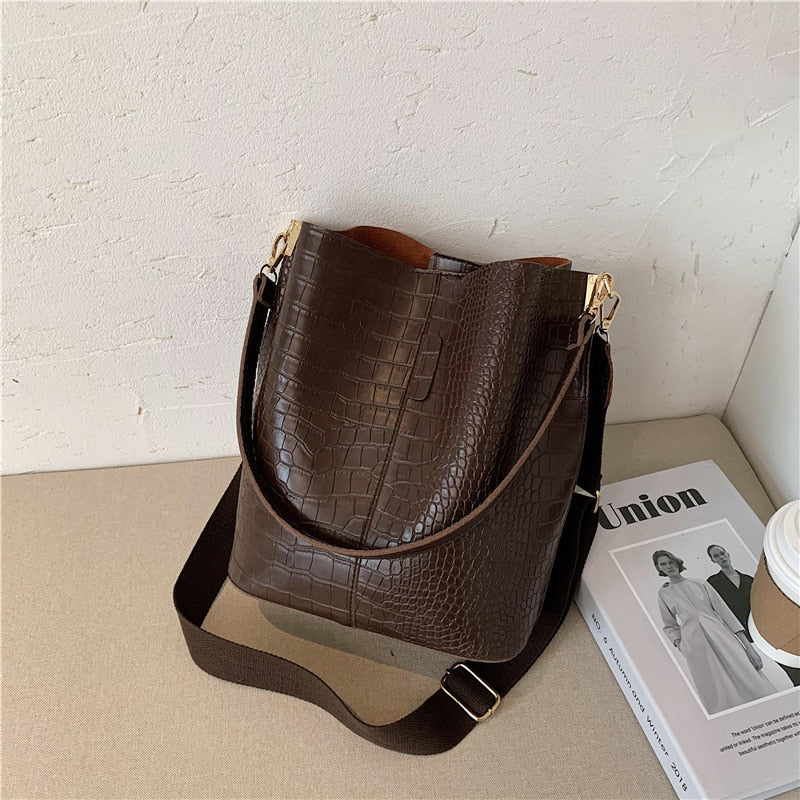 Vintage Crocodile Pattern Crossbody Bags For Women 2021 PU Leather Trend Designer Shoulder Handbags Large Capacity Bucket Bag