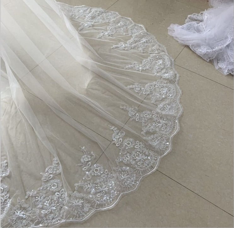 wedding veil White Ivory Cathedral Wedding Veils Long Lace Edge Bridal Veil with Comb Wedding Accessories Bride Veu