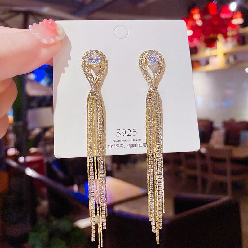 New Classic Crystal Earrings Ladies Exaggerated Long Earrings Tassels Rhinestone Earrings Fashion Ladies Korean Earrings Jewelry