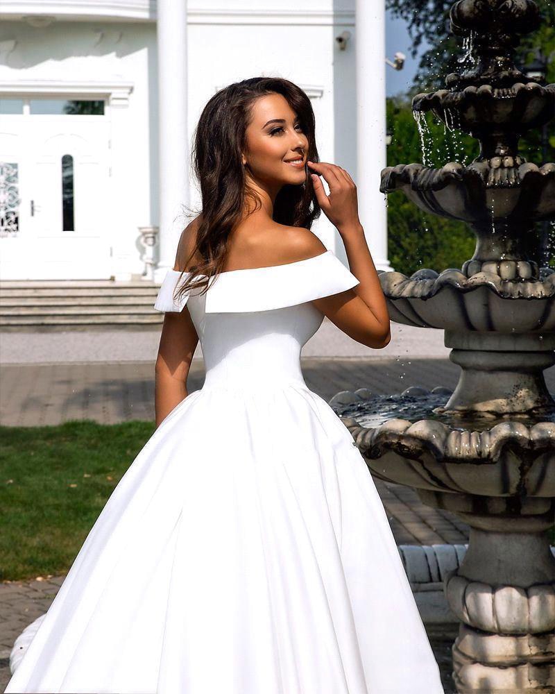 MYYBLE 2021 Pure White Elegant Satin A-Line Wedding Dress With Folden V-Neckline Off The Shoulder Lace Up Wedding Gown