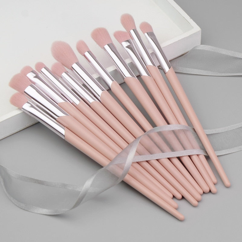 Fashion Beauty Cosmetic Brushes Nude Pink FB Powder Blusher Highlighter Brush Eyeshadow Blending Nose Eyebrow Lip Makeup Brushes