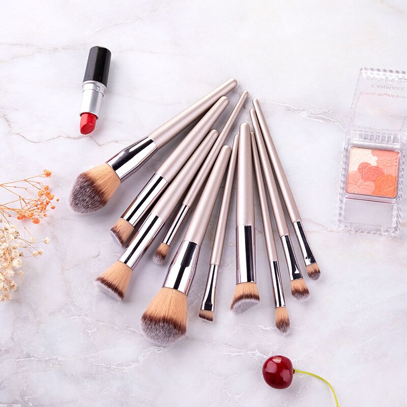 2020 New Champagne Makeup Brushes For Foundation Powder Blush Eyeshadow Concealer Lip Eye Make Up Brush Cosmetics Beauty Tools