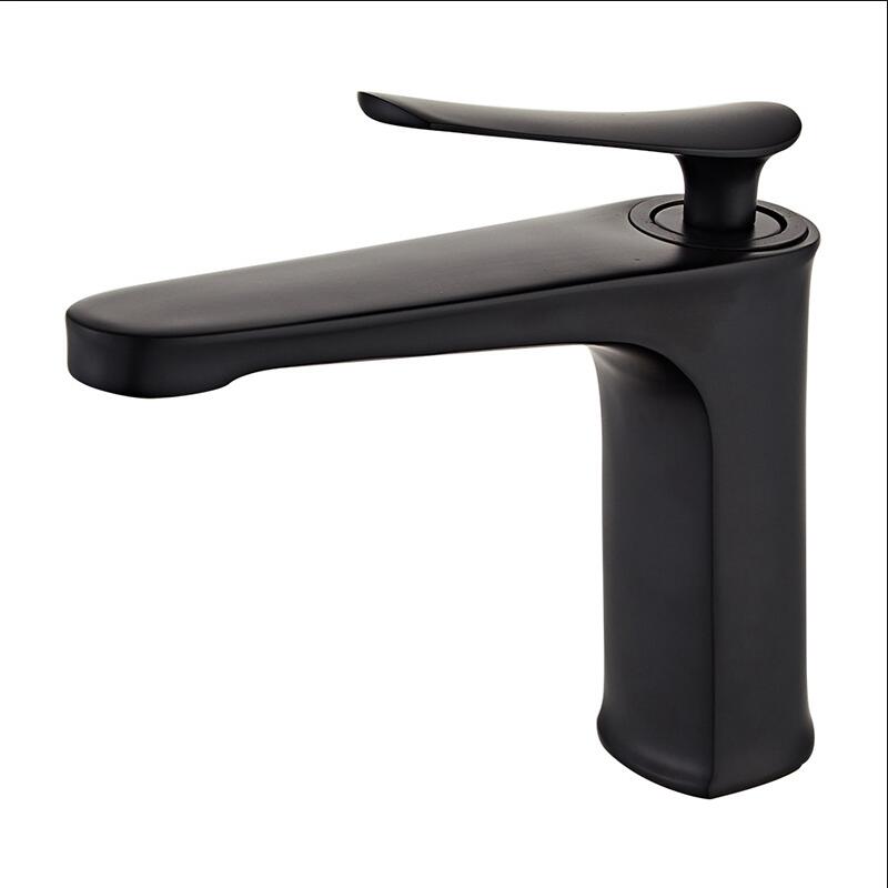 Bathroom Faucet Solid Brass Bathroom Basin Faucet Cold And Hot Water Mixer Sink Tap Single Handle Deck Mounted White & Gold Tap