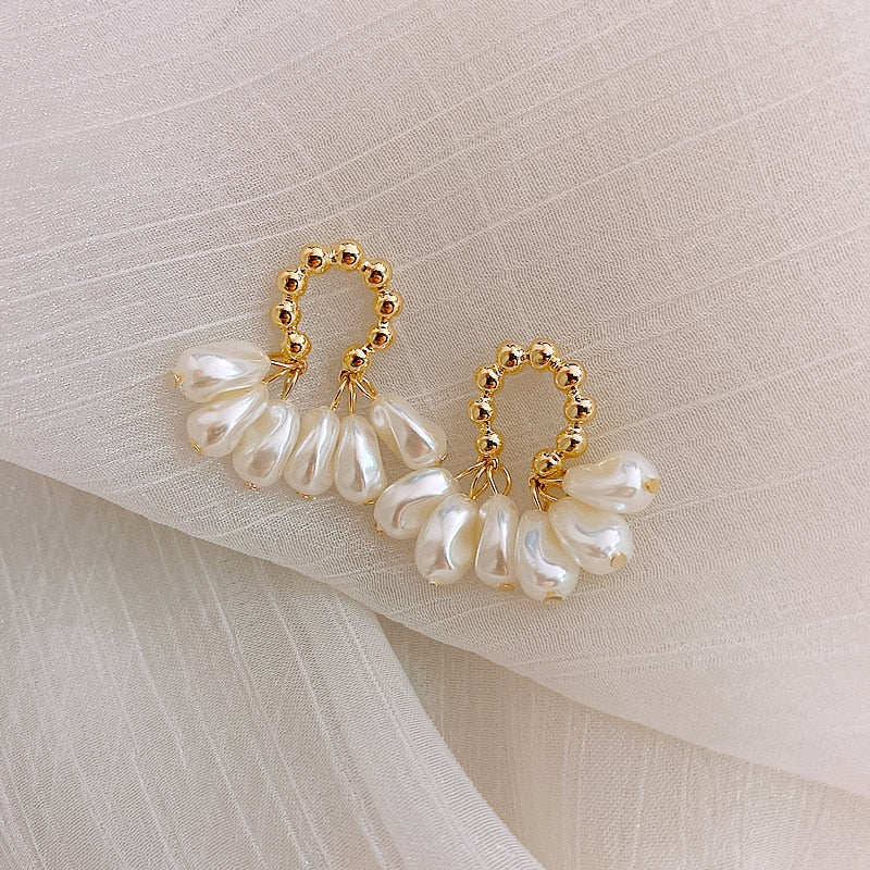 2020 South Korea New Fashion Baroque Pearl Earrings Temperament Personality Versatile Pendant Earrings Elegant Jewelry For Women