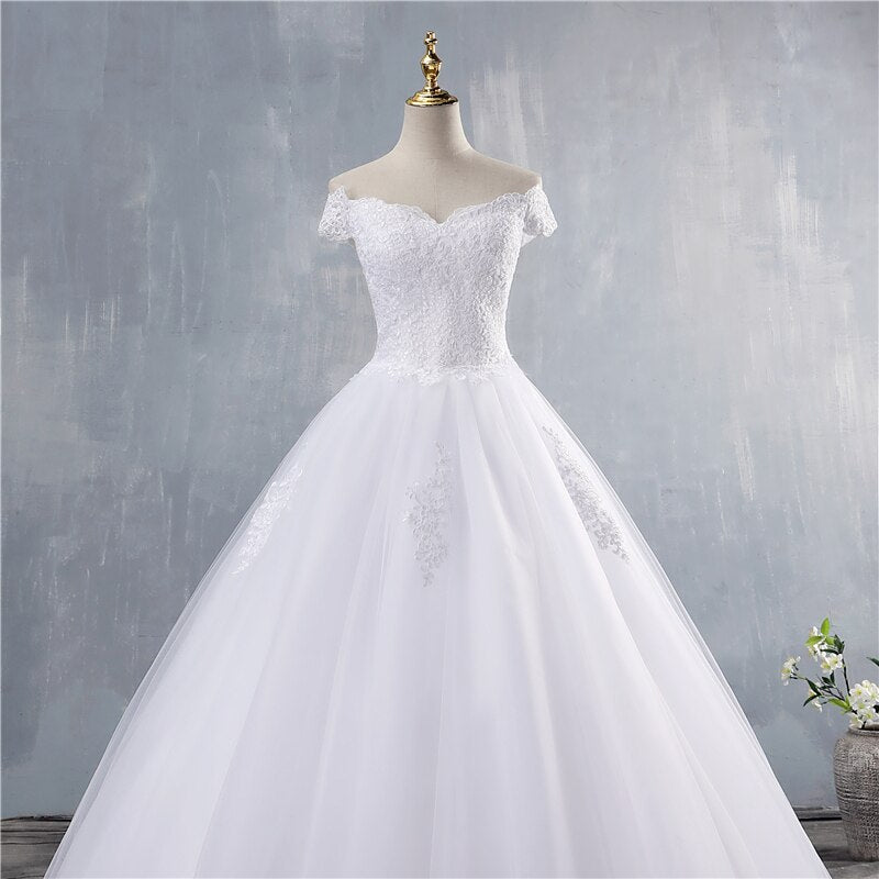 ZJ9143 2019 2020 White Ivory Lace Appliques Ball Gown Cheap Off The Shoulder Short Sleeves Bridal Dress Wedding Dresses