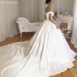 Wedding Dresses Off The Shoulder A-Line Bride Dress with Court Train Wedding Gowns Buttons Back Vestido De Noiva