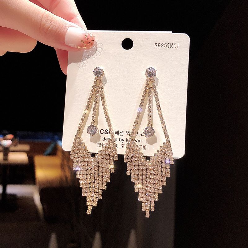 New Classic Crystal Earrings Ladies Exaggerated Long Earrings Tassels Rhinestone Earrings Fashion Ladies Korean Earrings Jewelry