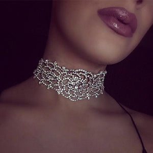 Sexy Luxury Hollow Rhinestone Crystal Choker Necklace Elegant Wedding Jewelry Accessories For Women Chocker
