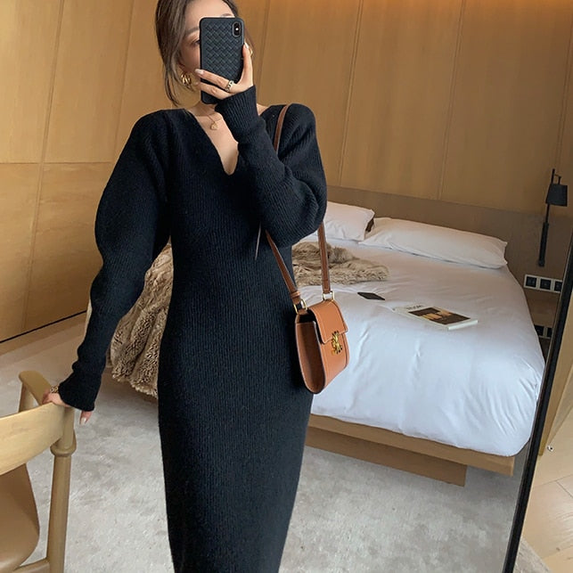 Elegant Long White Knitting Dress Women Winter V-Neck Long Sleeve Bodycon Dress Korean Office Lady High Waist Vintage Dress 2021