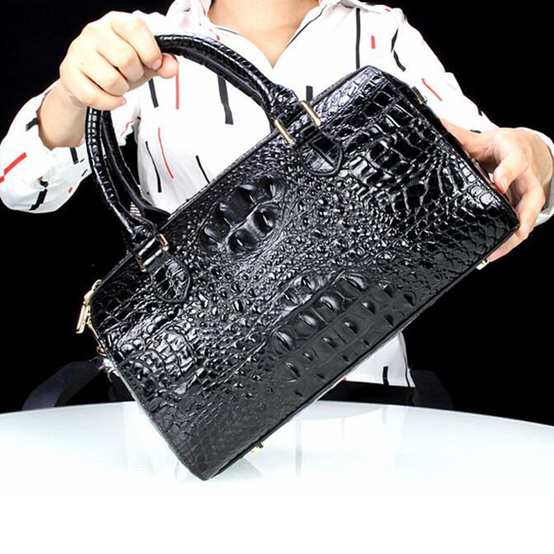 Luxury Designer Crocodile pattern leather female handbag leather shoulder bag fashion large capacity pillow bag female bag