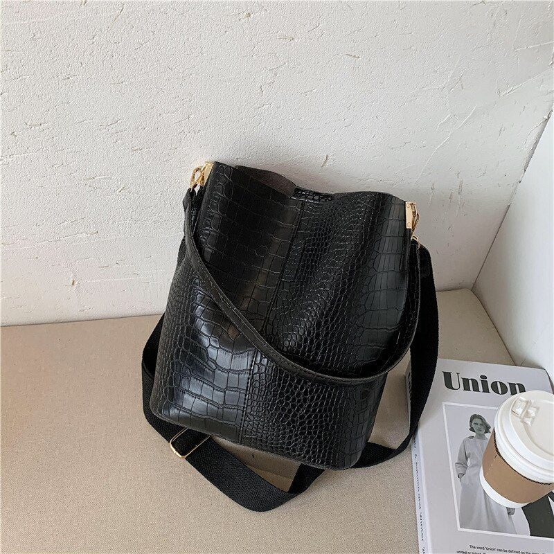 Vintage Crocodile Pattern Crossbody Bags For Women 2021 PU Leather Trend Designer Shoulder Handbags Large Capacity Bucket Bag