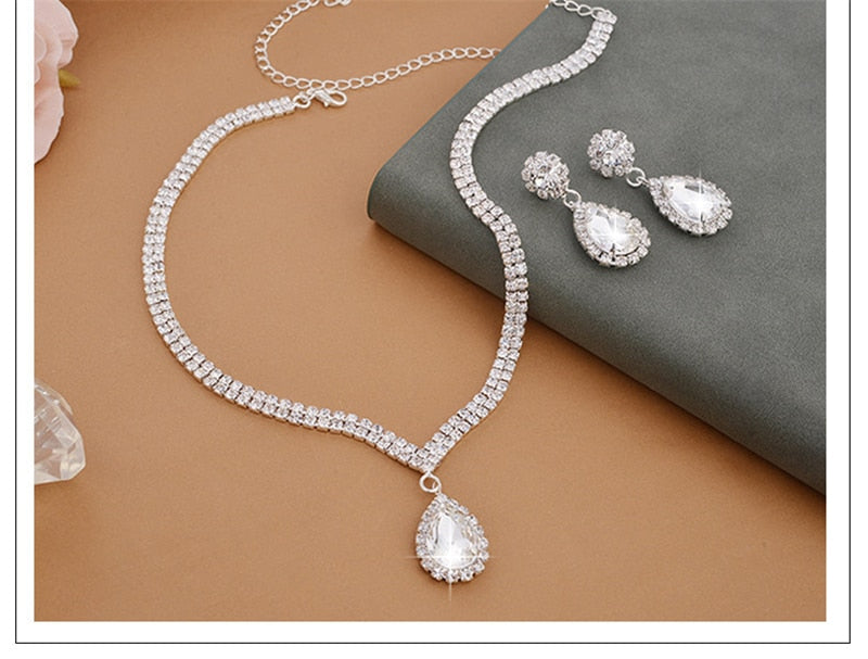 Water Drop Rhinestone Long Pendant Full Crystal Silver Plated Necklace & Earrings Elegant Bridal Wedding Jewelry Set