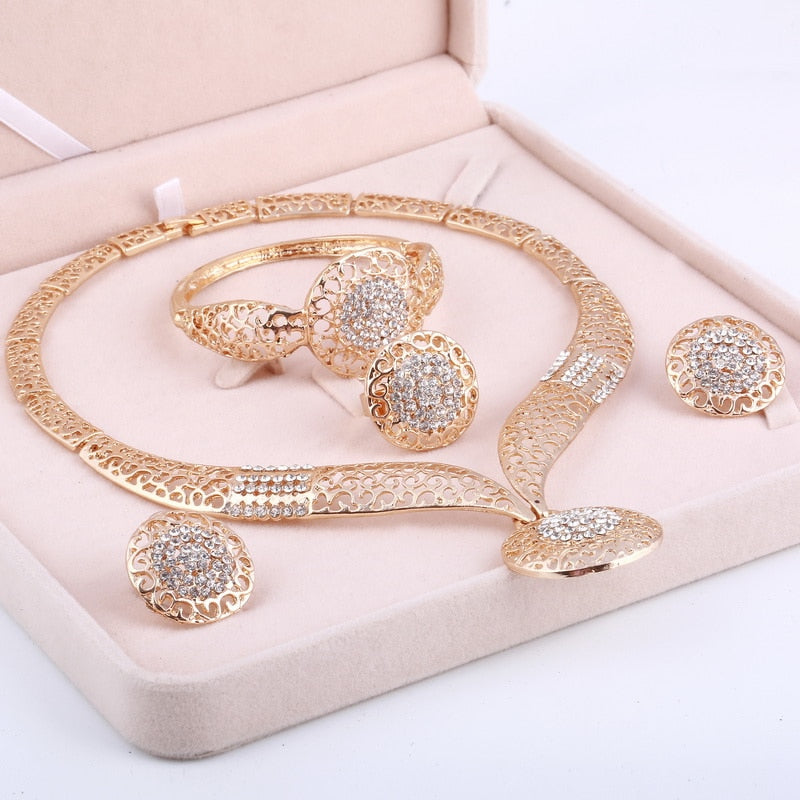 Amazing Price Wedding Gold Plate Jewelry Sets For Women Pendant Statement African Beads Crystal Necklace Earrings Bracelet Rings