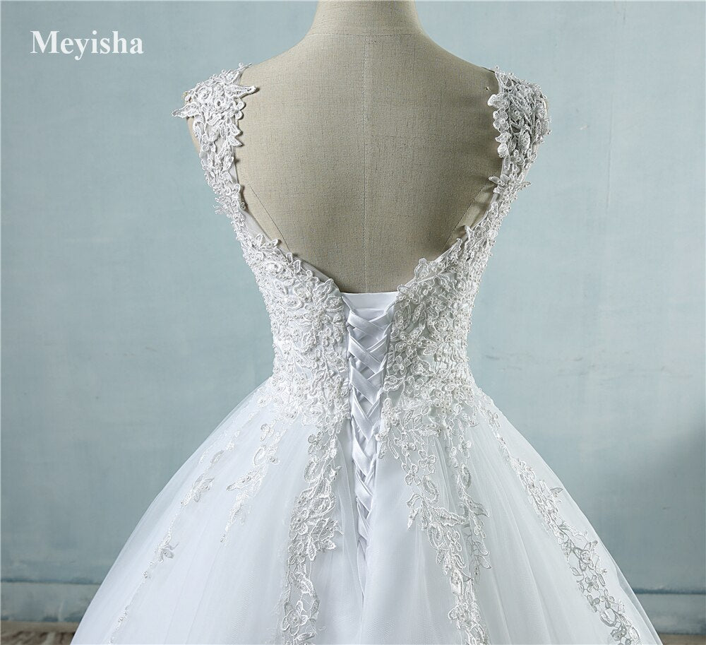 ZJ9076 Ball Gowns Spaghetti Straps White Ivory Tulle Bridal Dress For Wedding Dresses 2020 2021 Pearls Marriage Customer Made