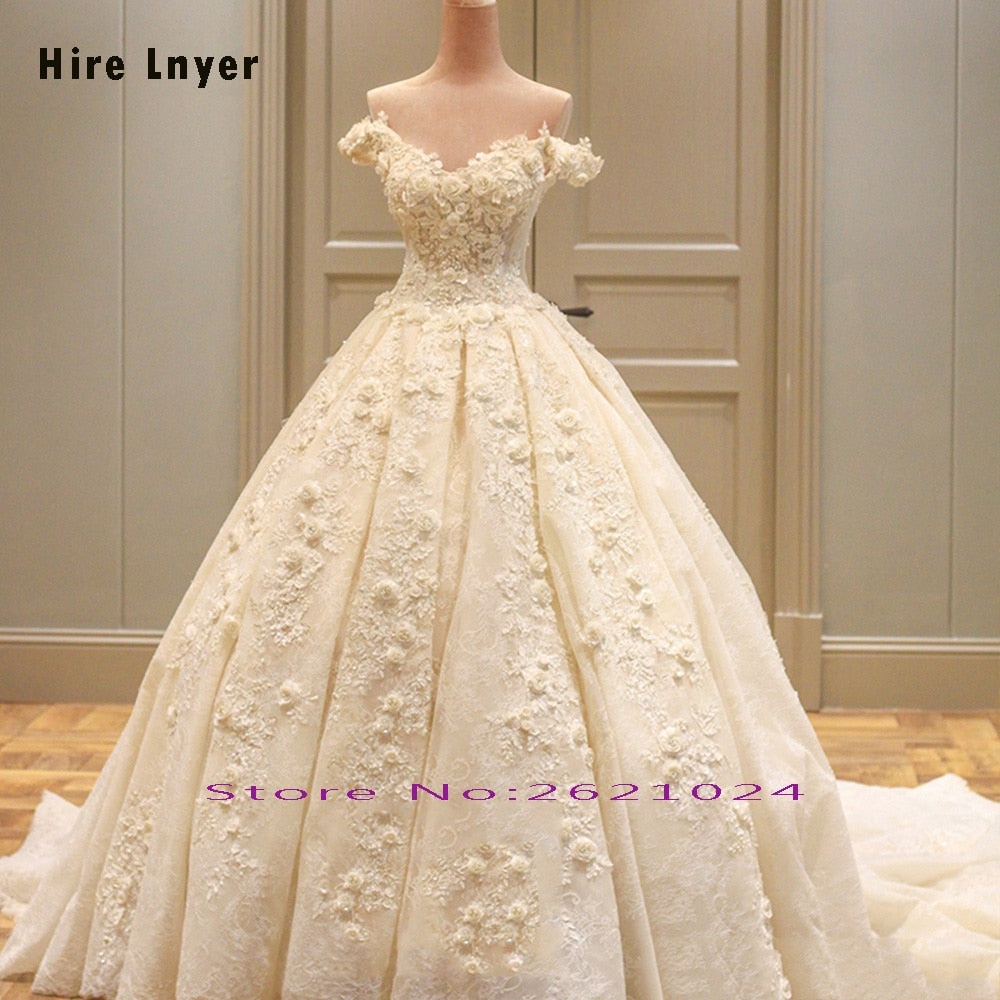 Custom Made Off The Shoulder princess ballgown Beading Appliques Lace Flowers Princess Ball Gown Wedding Dresses Plus Size