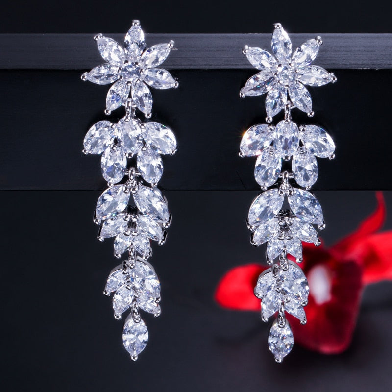 CWWZircons Luxury Marquise Cluster Flower Shape Cubic Zirconia Long Dangle Drop Earrings for Brides Wedding Jewelry CZ432