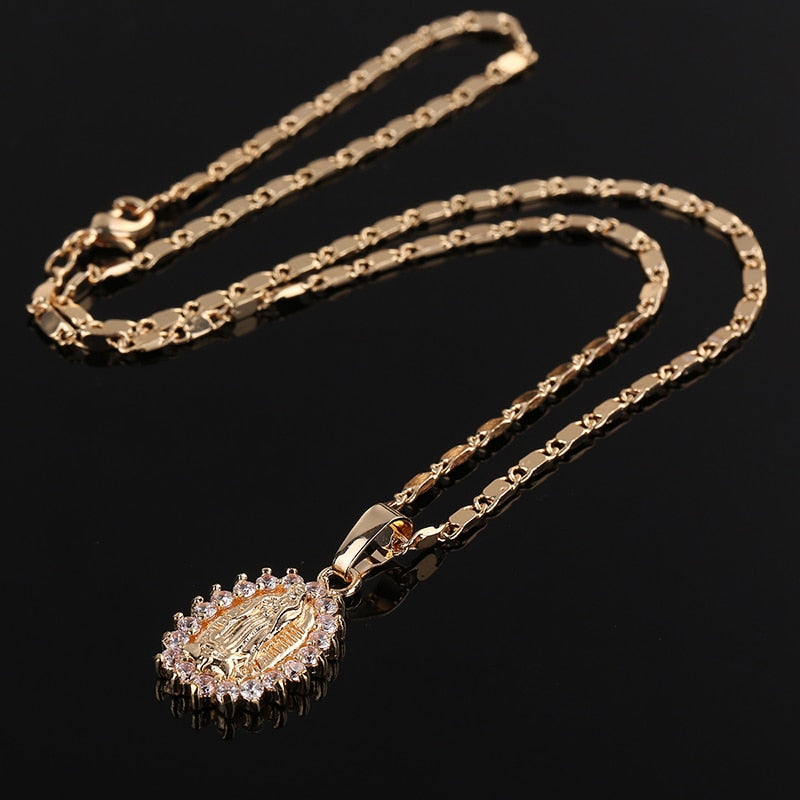 CWEEL Virgin Mary Necklace Gold Color Bijoux Imitation Crystal Statement Necklace Women Fashion Pendant Catholic Jewelry