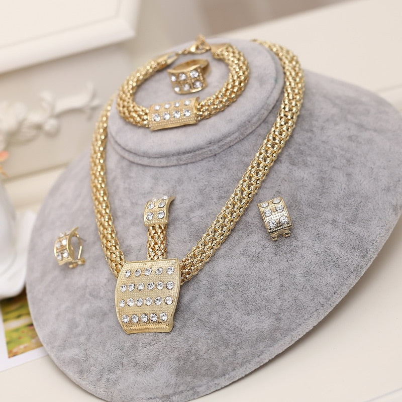 Amazing Price Wedding Gold Plate Jewelry Sets For Women Pendant Statement African Beads Crystal Necklace Earrings Bracelet Rings