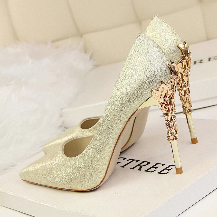 Elegant Metal Carved Heels Women Pumps 2019 High Quality Fashion Sexy Silk High Heels 13 Color /10cm Shoes Woman Wedding Shoes