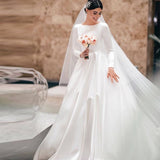 Simple Vintage White Ivory A-line Wedding Dresses Long Sleeves Royal Satin Bridal Gowns Castle Garden Bridal Dresses Custom Made