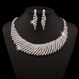 Gorgeous Fashion Choker Necklace for Women Earrings White Crystal Wedding Jewelery Nigerian Bridal Jewelry Sets Collar