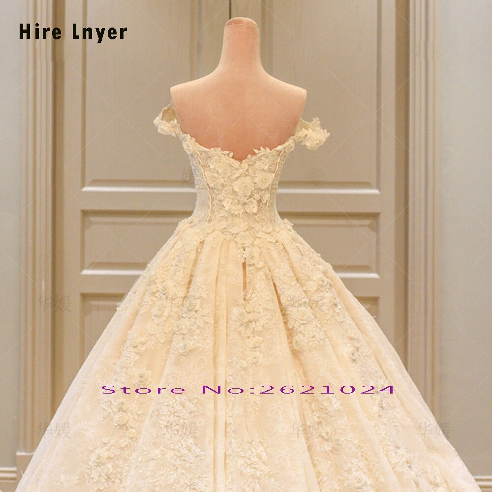 The Queens ballgown LNYER Lace Flowers Princess Ball Gown Wedding Dresses