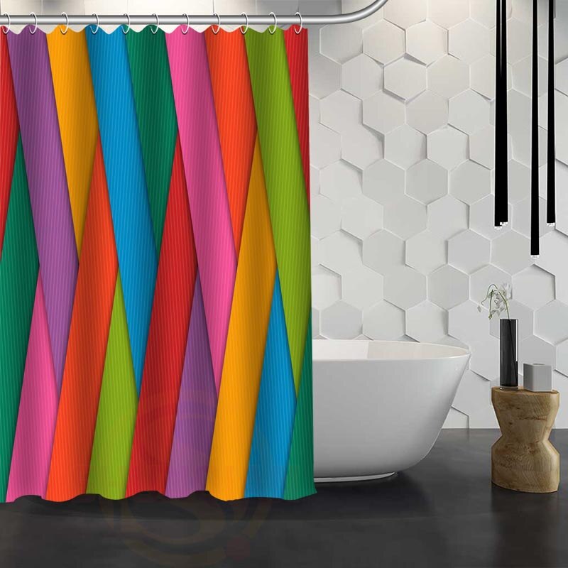 Custom Classic Striped Pattern Shower Curtain With Hooks High Defintion Printing Fabric Shower Curtain for Bathroom