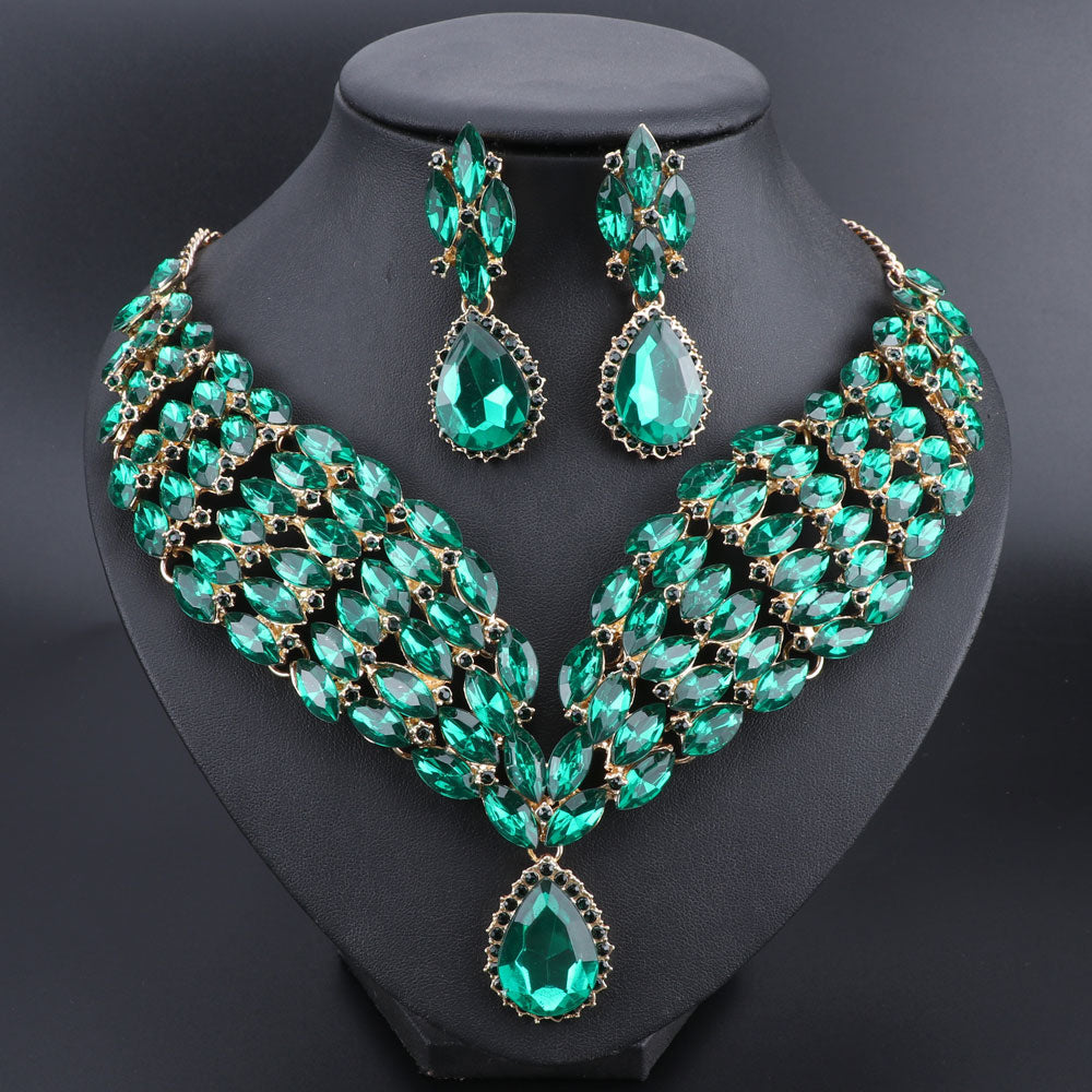 GREEN EMERALD CRYSTAL NECKLACE AND EARING SET WOMEN