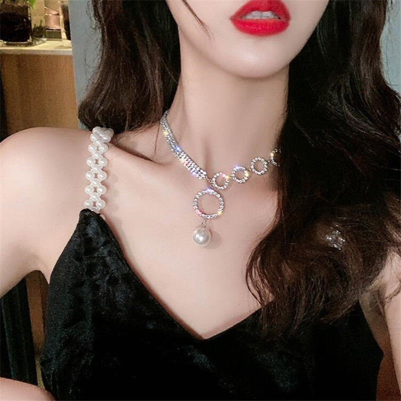 FYUAN Circle Rhinestone Choker Necklaces for Women Clavicle Chain Pearl Pendant Necklaces Weddings Jewelry Party Gifts