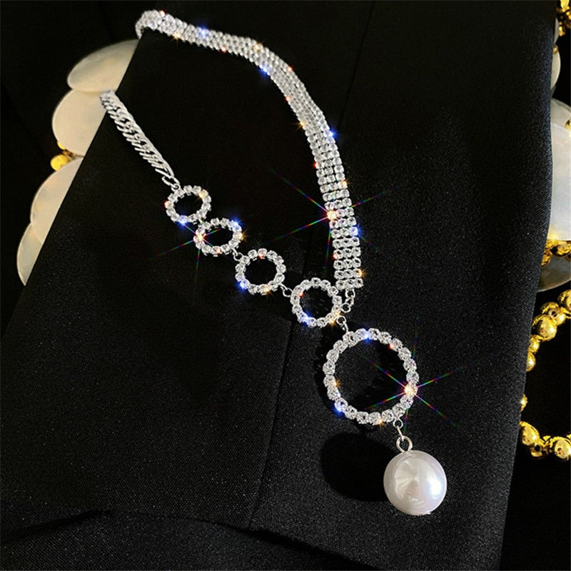 FYUAN Circle Rhinestone Choker Necklaces for Women Clavicle Chain Pearl Pendant Necklaces Weddings Jewelry Party Gifts