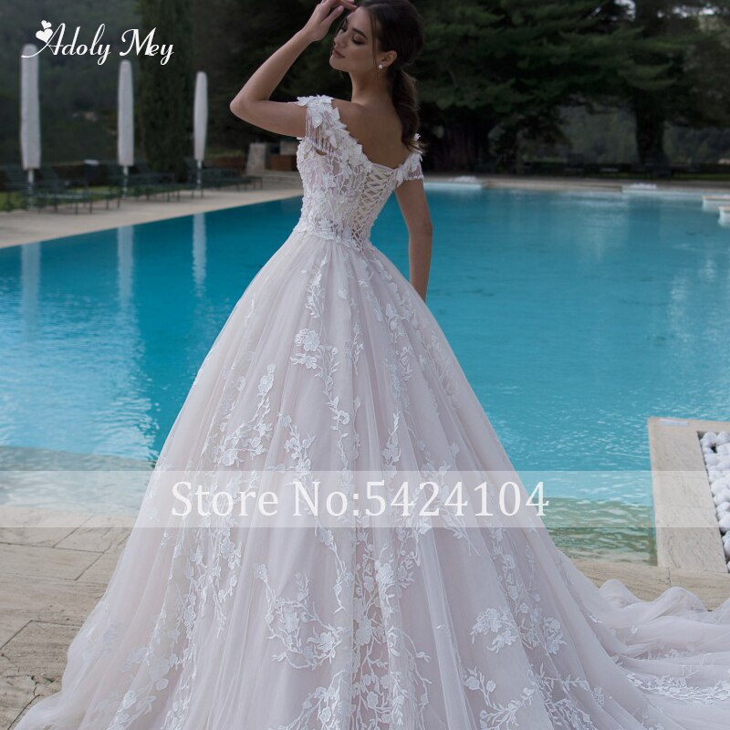 Adoly Mey Gorgeous Appliques Flowers A-Line Wedding Dresses 2021 Luxury Beaded Boat Neck Lace Up Princess Bridal Gown Plus Size