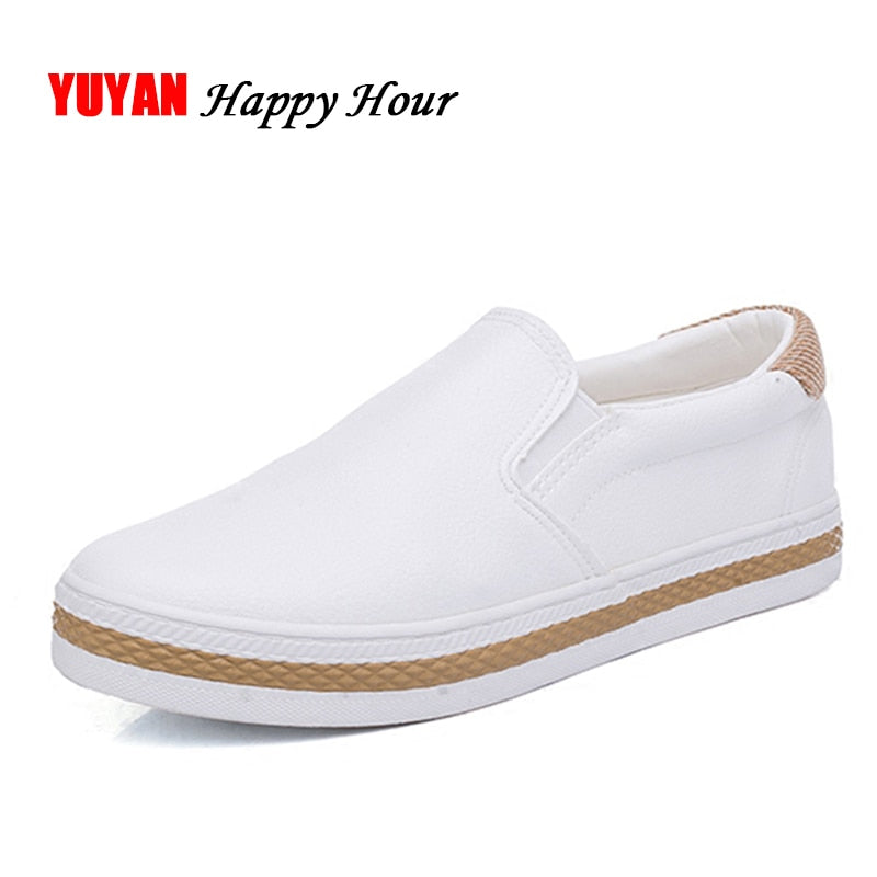 New 2021 High Quality Soft Leather Shoes Women Flats Fashion Ladies Loafers Casual Womens Brand Black White Shoes ZH2221