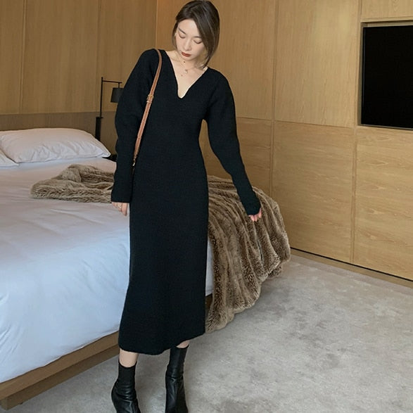 Elegant Long White Knitting Dress Women Winter V-Neck Long Sleeve Bodycon Dress Korean Office Lady High Waist Vintage Dress 2021