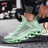 Men Sneakers Mens Casual Shoes Hot Sale Breathable Lightweight Fashion Designer Trainers Tenis Masculino Sapato 2019 White Black
