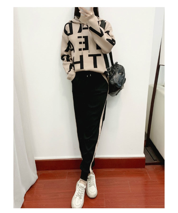 Fashion Autumn Women 2 Pieces Sets Casual Letter Print Patchwork Loose Knitted Sweater Sports Harlan Pants Suits Spring