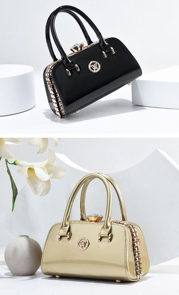 2022 New Quality Luxury Evening Lady Messenger Bag Ladies Handbags Patent Leather Ladies Shoulder Bag Design Wedding Party Bags