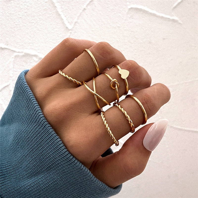 Boho Gold 22pcs Heart Rings Set For Women Vintage Geometric Cross Pearl Butterfly Finger Rings Women's 2022 Trendy Jewelry Gift