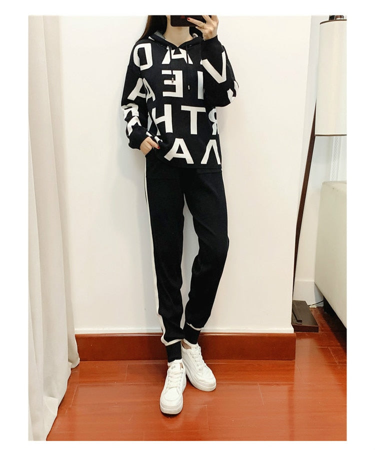 Fashion Autumn Women 2 Pieces Sets Casual Letter Print Patchwork Loose Knitted Sweater Sports Harlan Pants Suits Spring