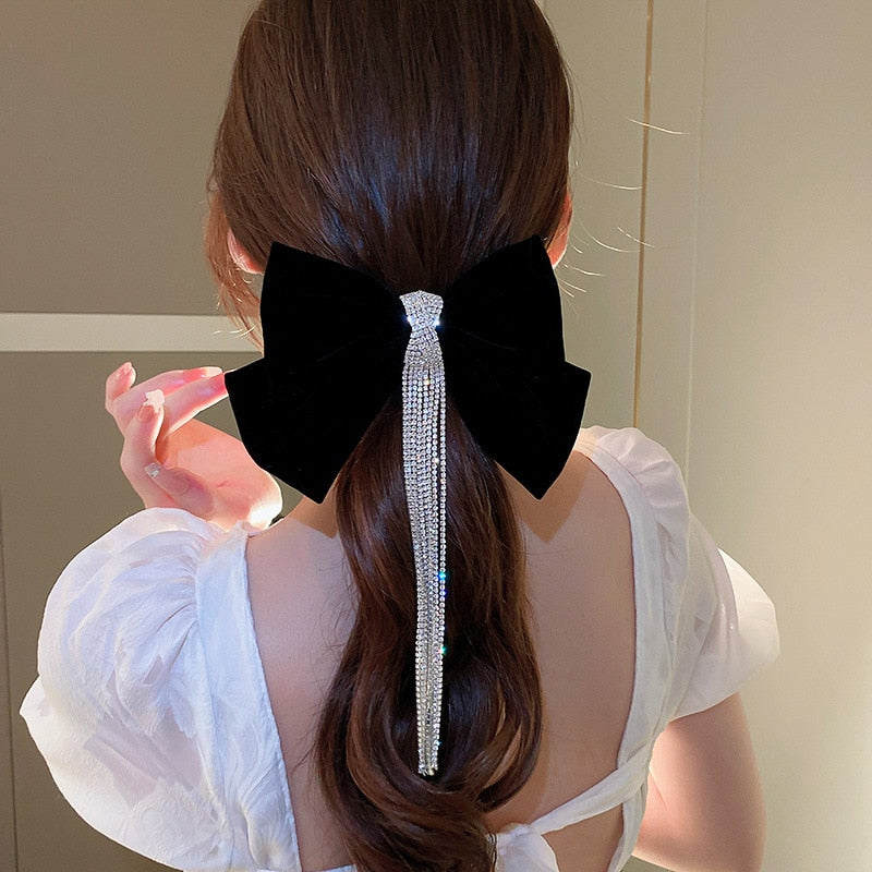 2022 New Fashion Trend Unique Design Elegant Delicate Sexy Bow Knot Diamond Tassel Hair Clip Women Hair Accessories Party Gift