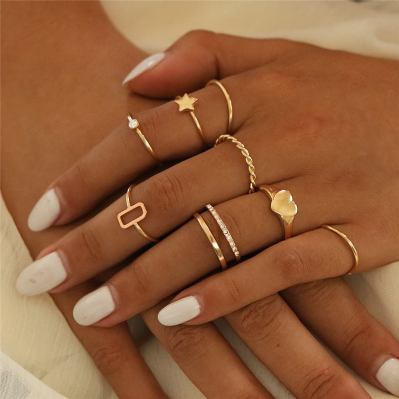 Boho Gold 22pcs Heart Rings Set For Women Vintage Geometric Cross Pearl Butterfly Finger Rings Women's 2022 Trendy Jewelry Gift