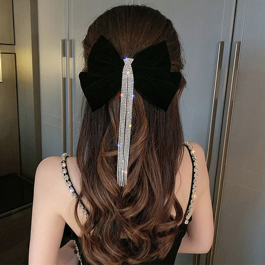 2022 New Fashion Trend Unique Design Elegant Delicate Sexy Bow Knot Diamond Tassel Hair Clip Women Hair Accessories Party Gift