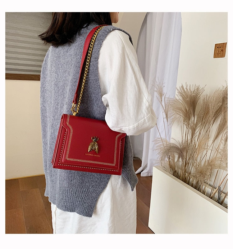 CGCBAG Luxury Brand Women Handbag 2022 New Retro Bee Female Shoulder Bag Simple High Quality Leather Designer Crossbody Bags