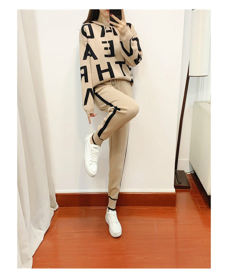 Fashion Autumn Women 2 Pieces Sets Casual Letter Print Patchwork Loose Knitted Sweater Sports Harlan Pants Suits Spring