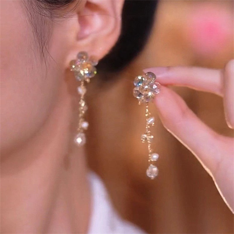 New Trend Sparkling Long Tassels Dangle Earrings For Women Elegant Crystal Flower Pendant Earring Party Wedding Jewelry Gifts