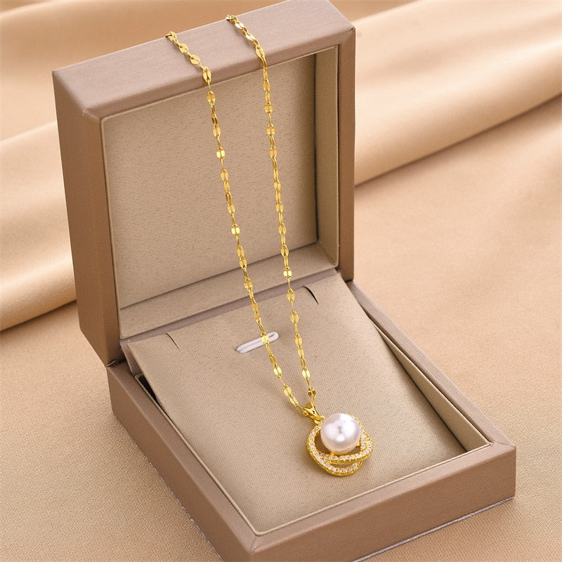 Luxury Diamond Pearl Pendant Necklace for Women Female Aesthetic Choker Gold Chain