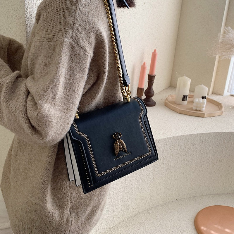 CGCBAG Luxury Brand Women Handbag 2022 New Retro Bee Female Shoulder Bag Simple High Quality Leather Designer Crossbody Bags