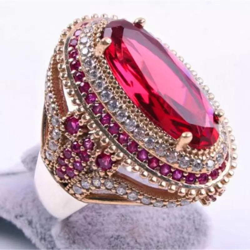 Gorgeous Oval Inlaid Red Zircon Ring Luxury Metal Two Tone Filled CZ Weddings Rings for Women Engagement Fashion Jewelry