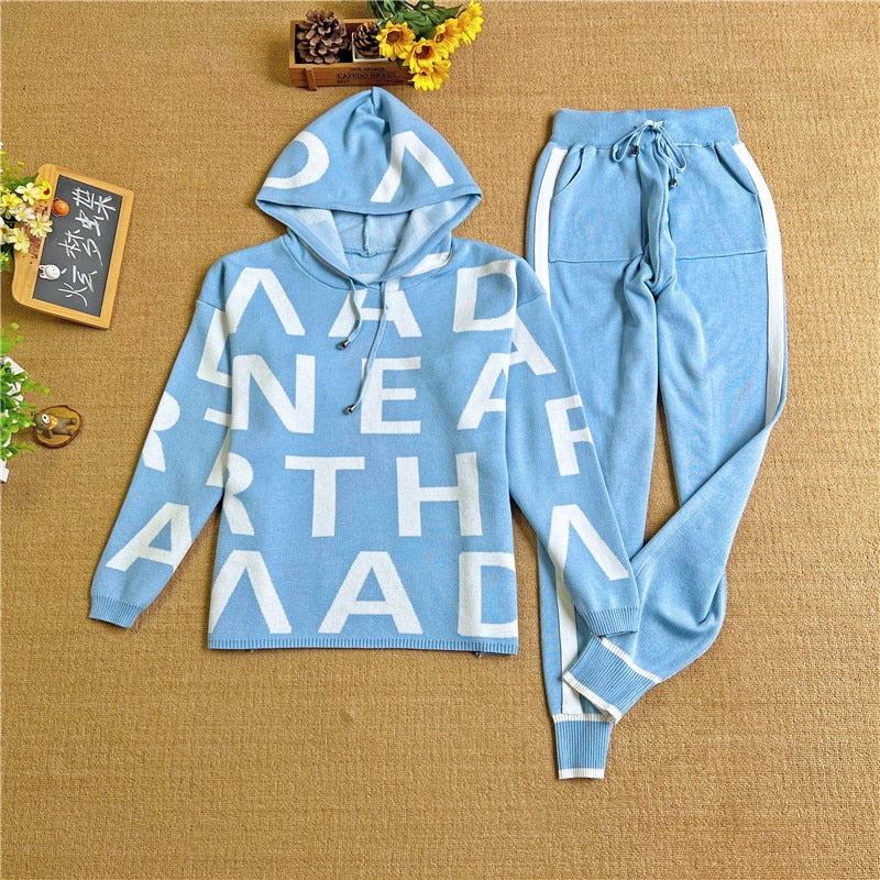 Fashion Autumn Women 2 Pieces Sets Casual Letter Print Patchwork Loose Knitted Sweater Sports Harlan Pants Suits Spring